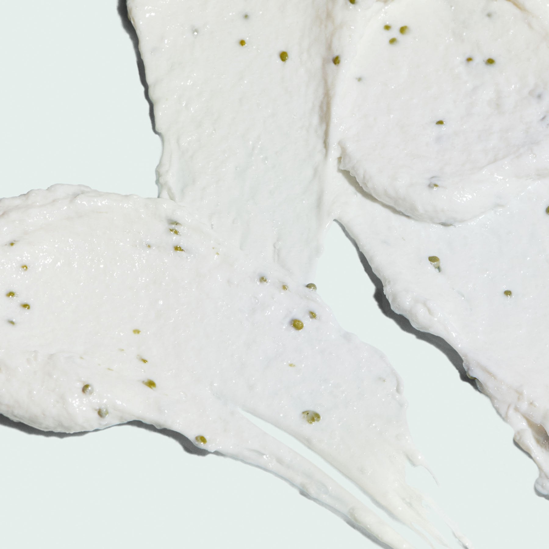 ILUMA® intense brightening exfoliating cleanser (backbar)