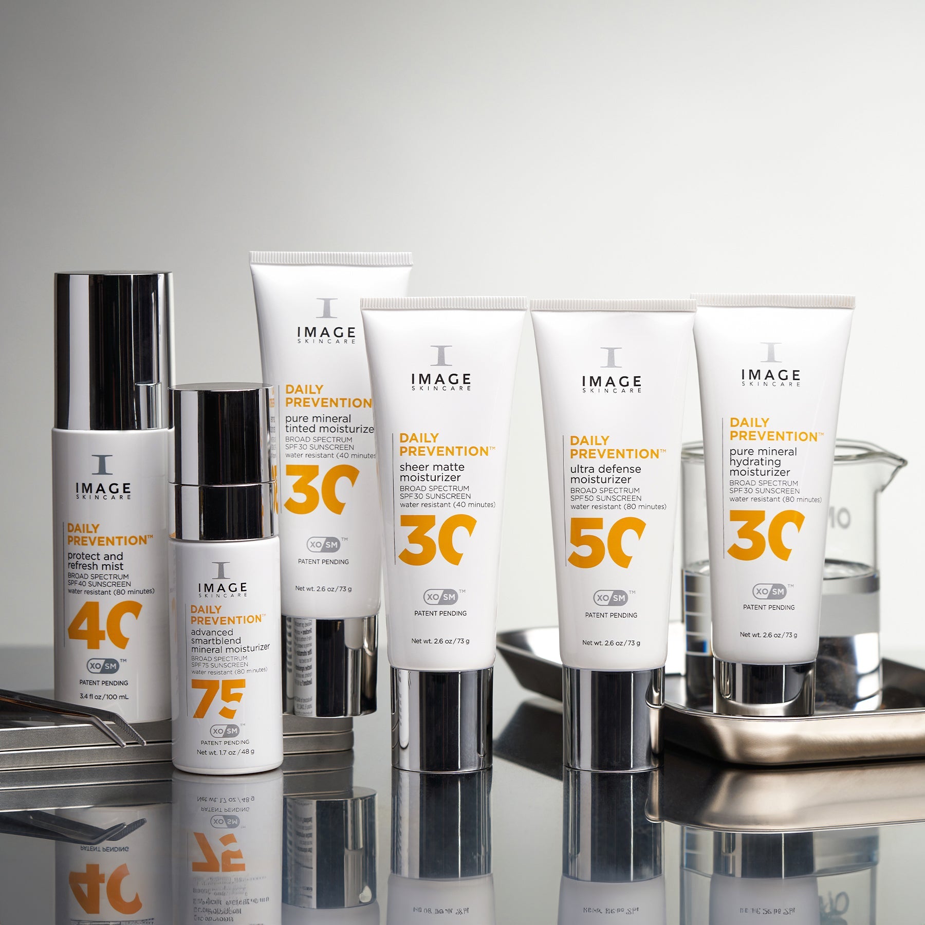 DAILY PREVENTION™  protect and refresh mist SPF 40 (tester)
